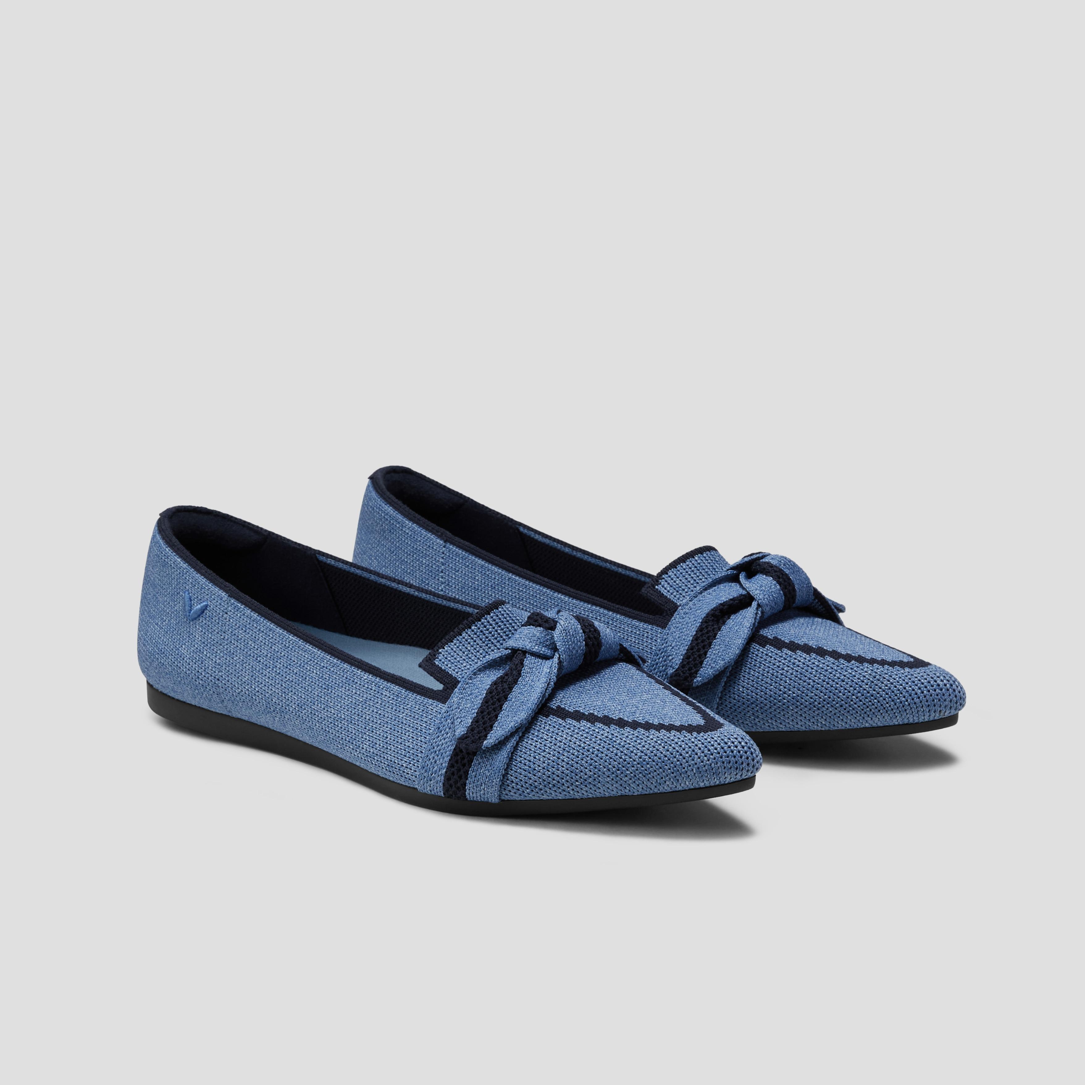 Pointed-Toe Bow Loafers (Michelle 2.0) product image