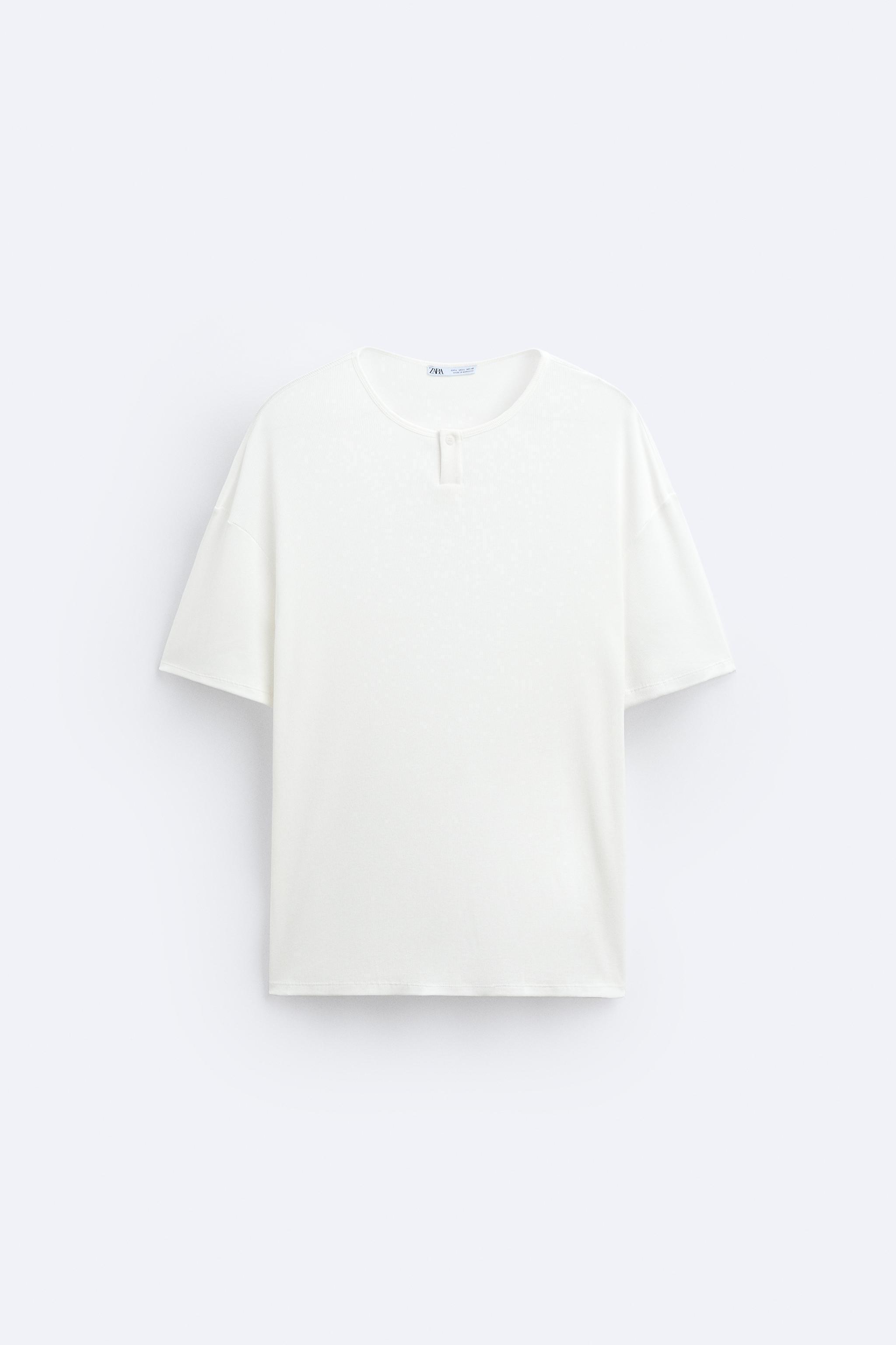 BUTTON NECK T-SHIRT Product Image