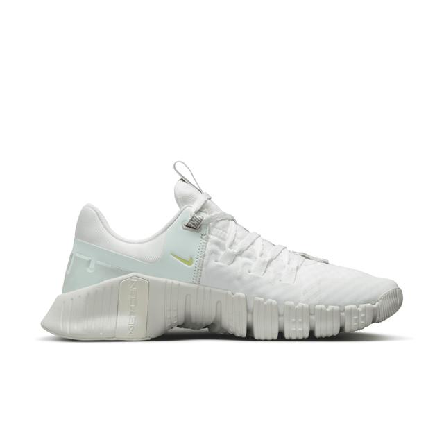 Nike Women's Free Metcon 5 Premium Workout Shoes Product Image