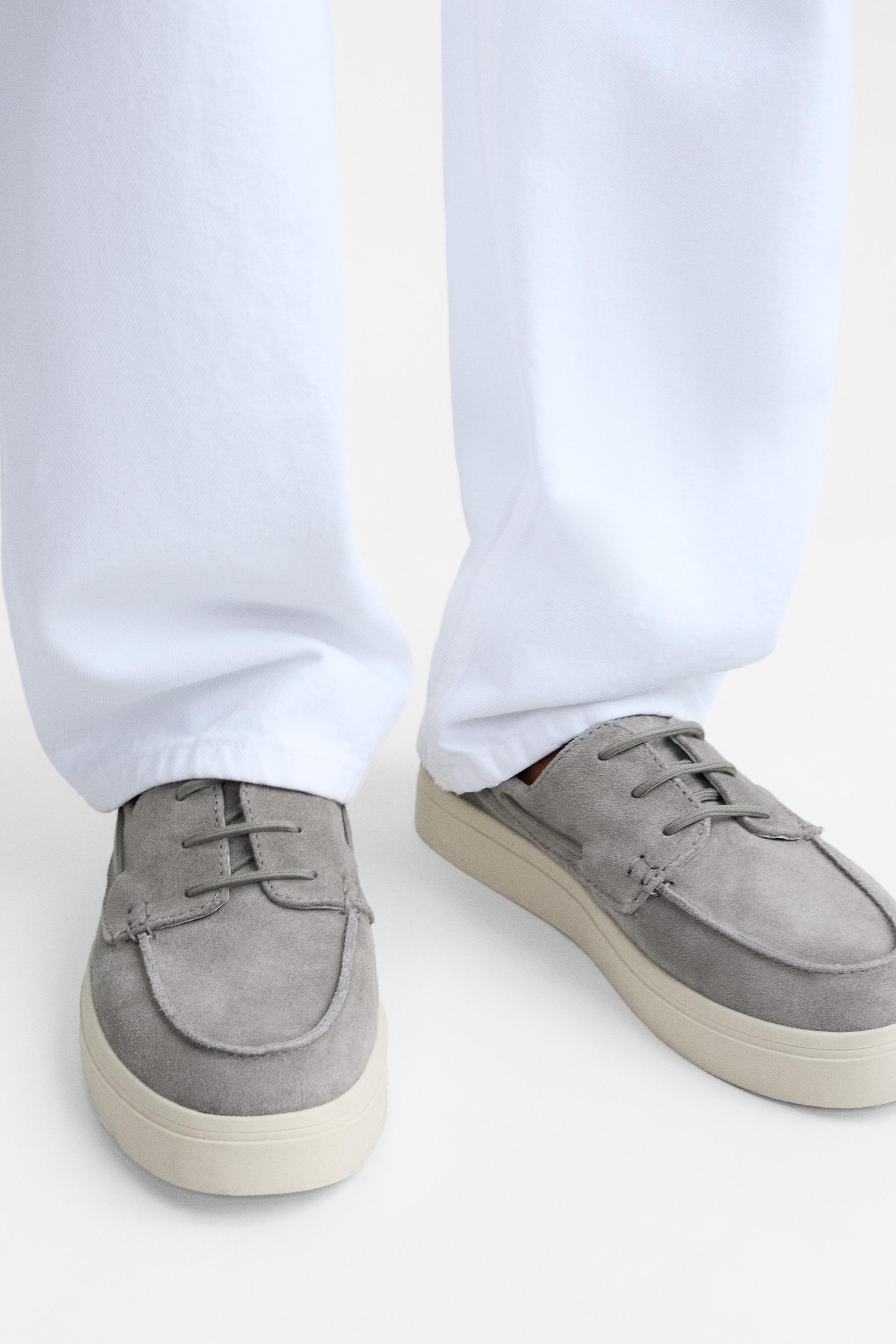 LEATHER BOAT SHOES Product Image