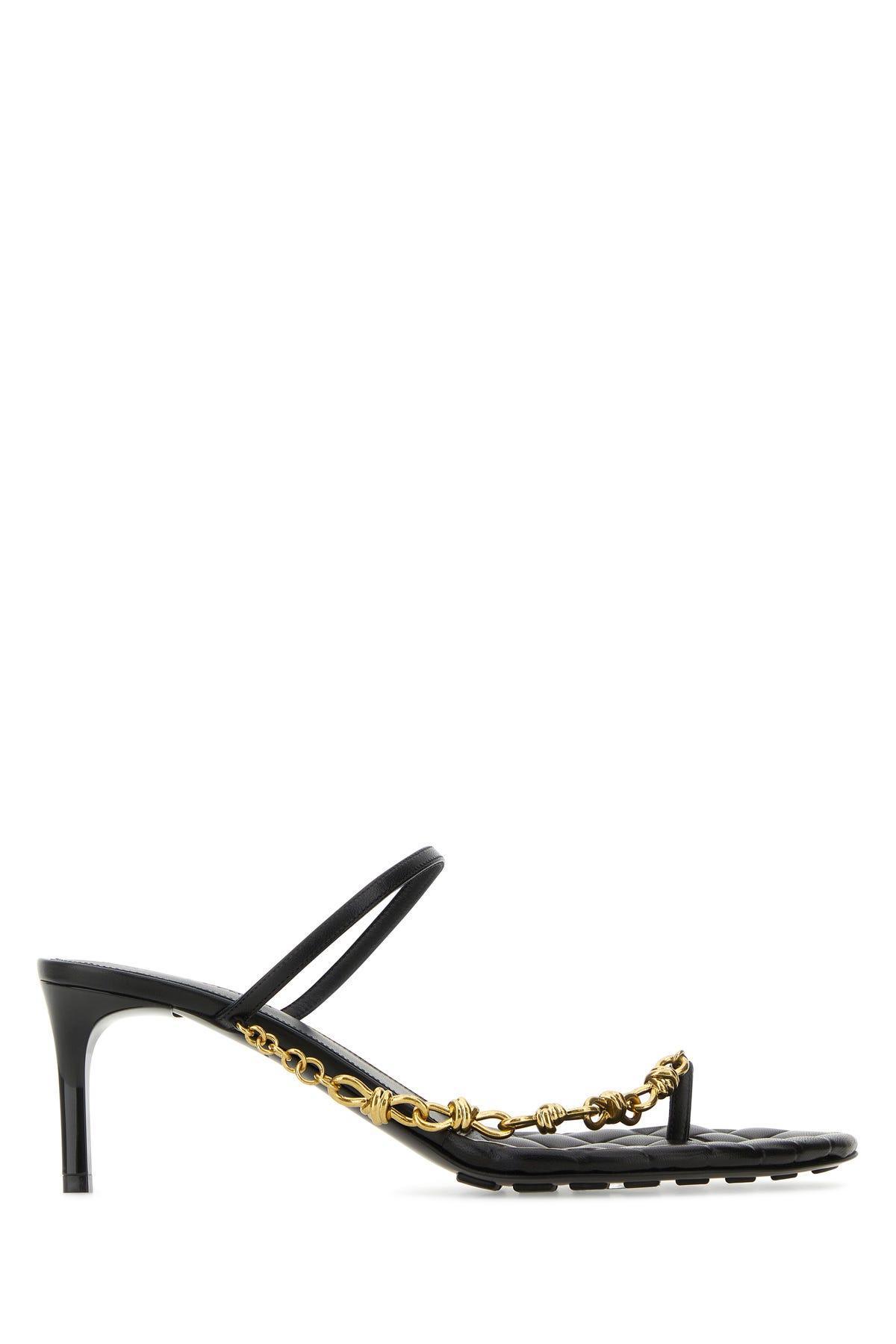 Leather Chain Toe-ring Slide Sandals In Nero Product Image