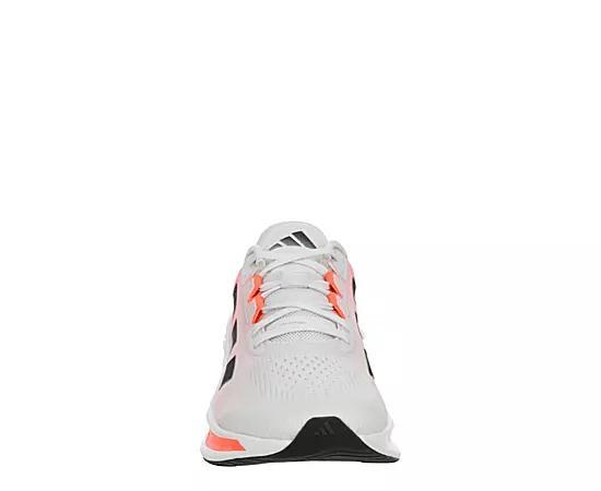 Questar 3 Running Shoes Product Image