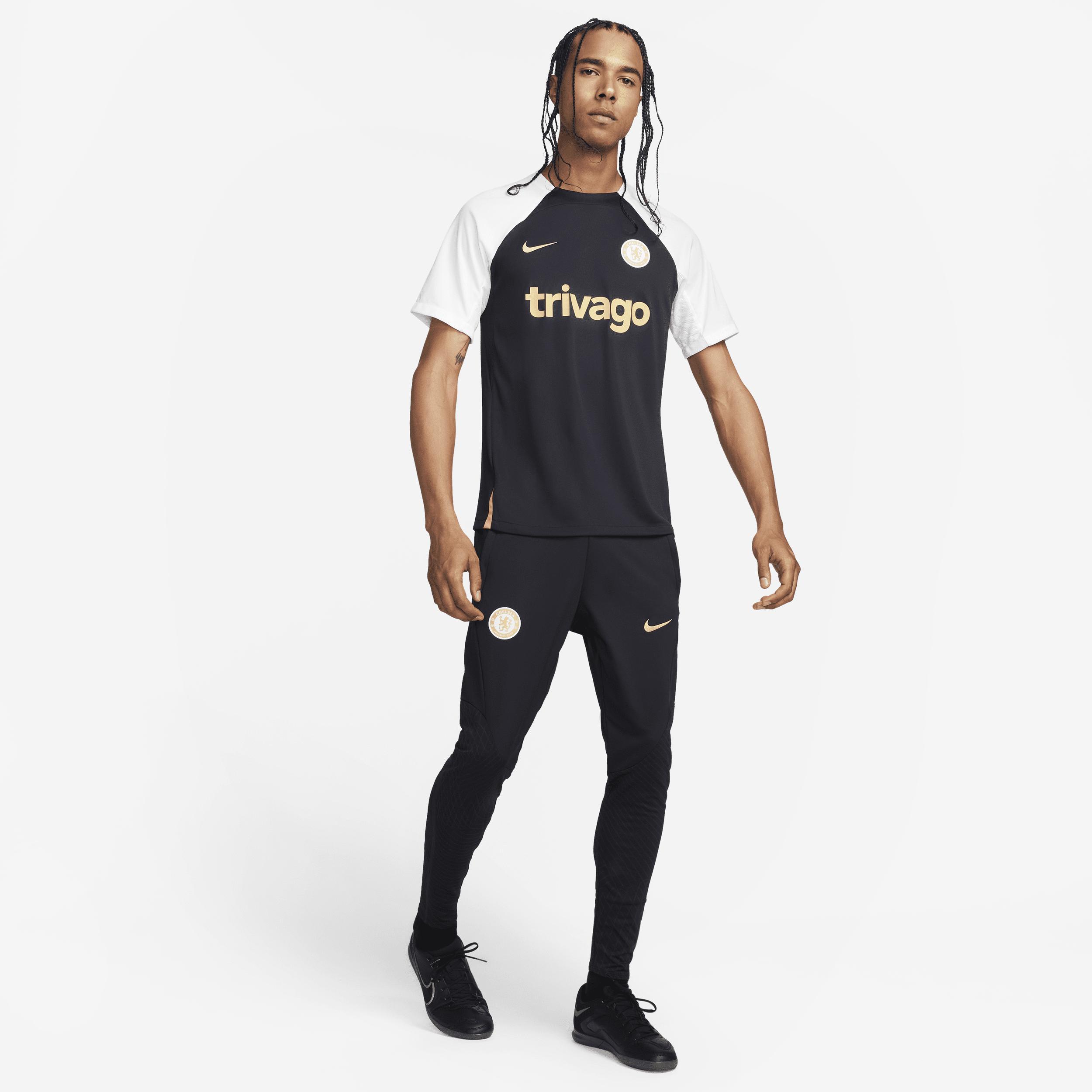 Chelsea FC Strike Nike Men's Dri-FIT Knit Soccer Top Product Image