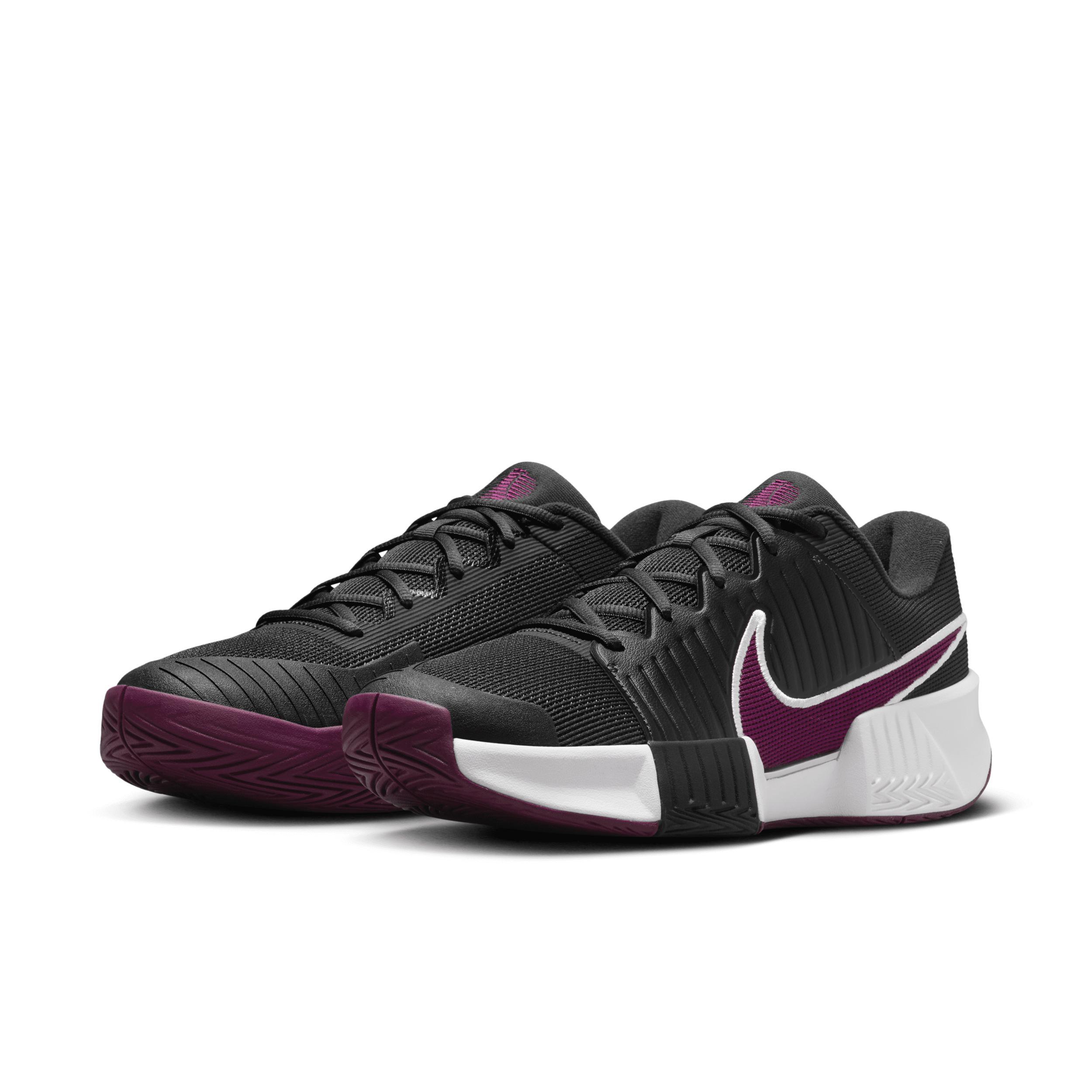 Nike Men's GP Challenge Pro Hard Court Tennis Shoes Product Image