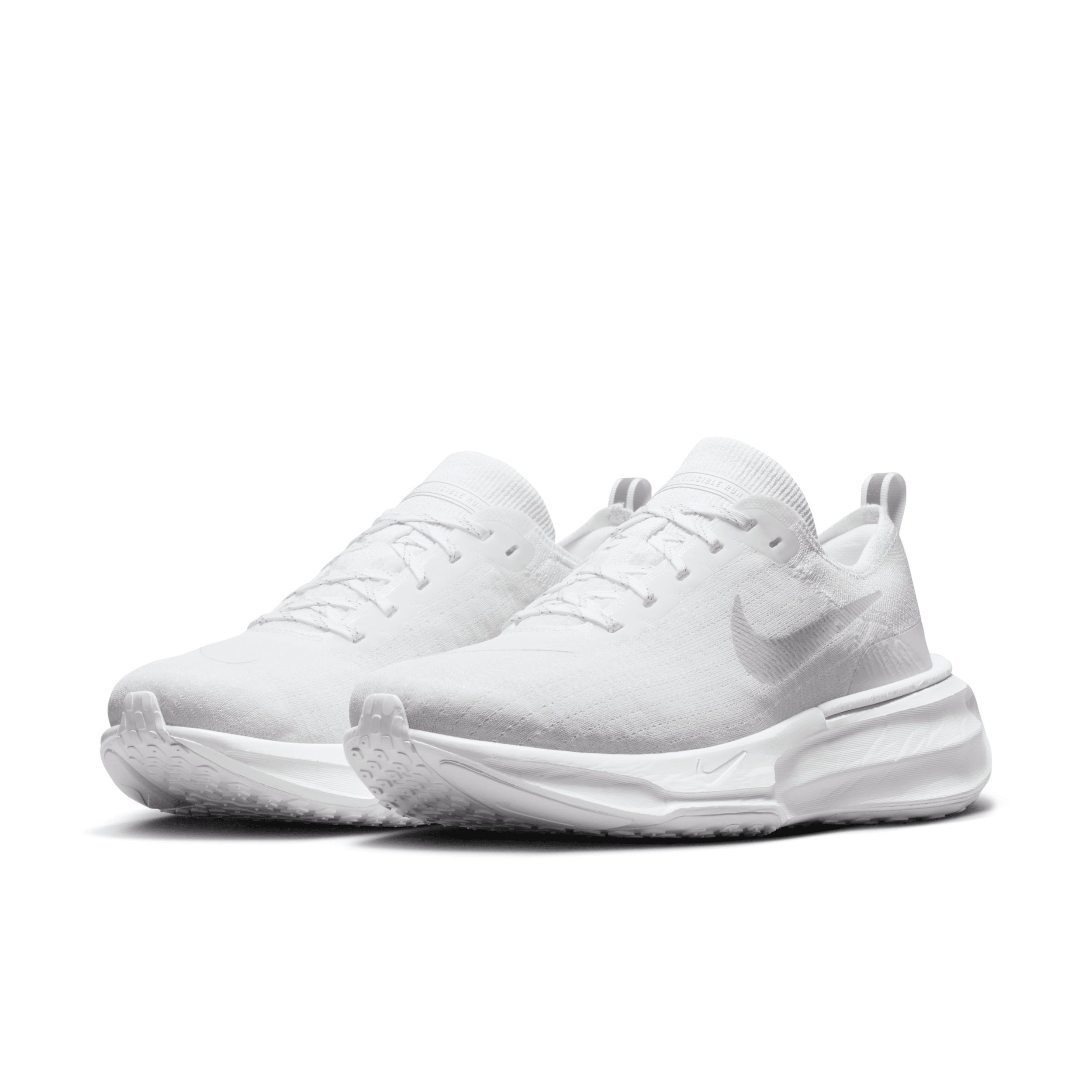 Nike Men's Invincible 3 Road Running Shoes (Extra Wide) Product Image