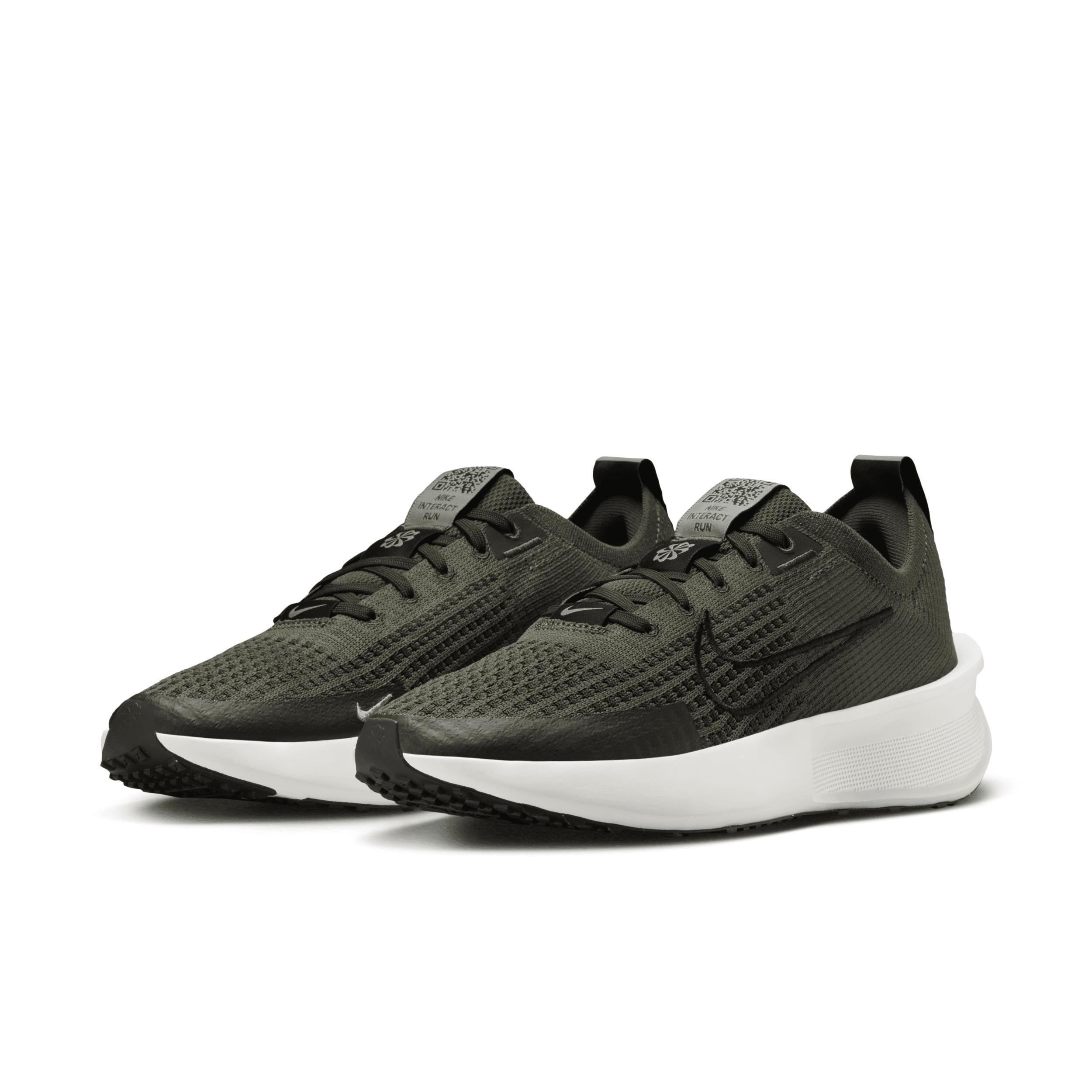 Nike Interact Run Women's Road Running Shoes Product Image