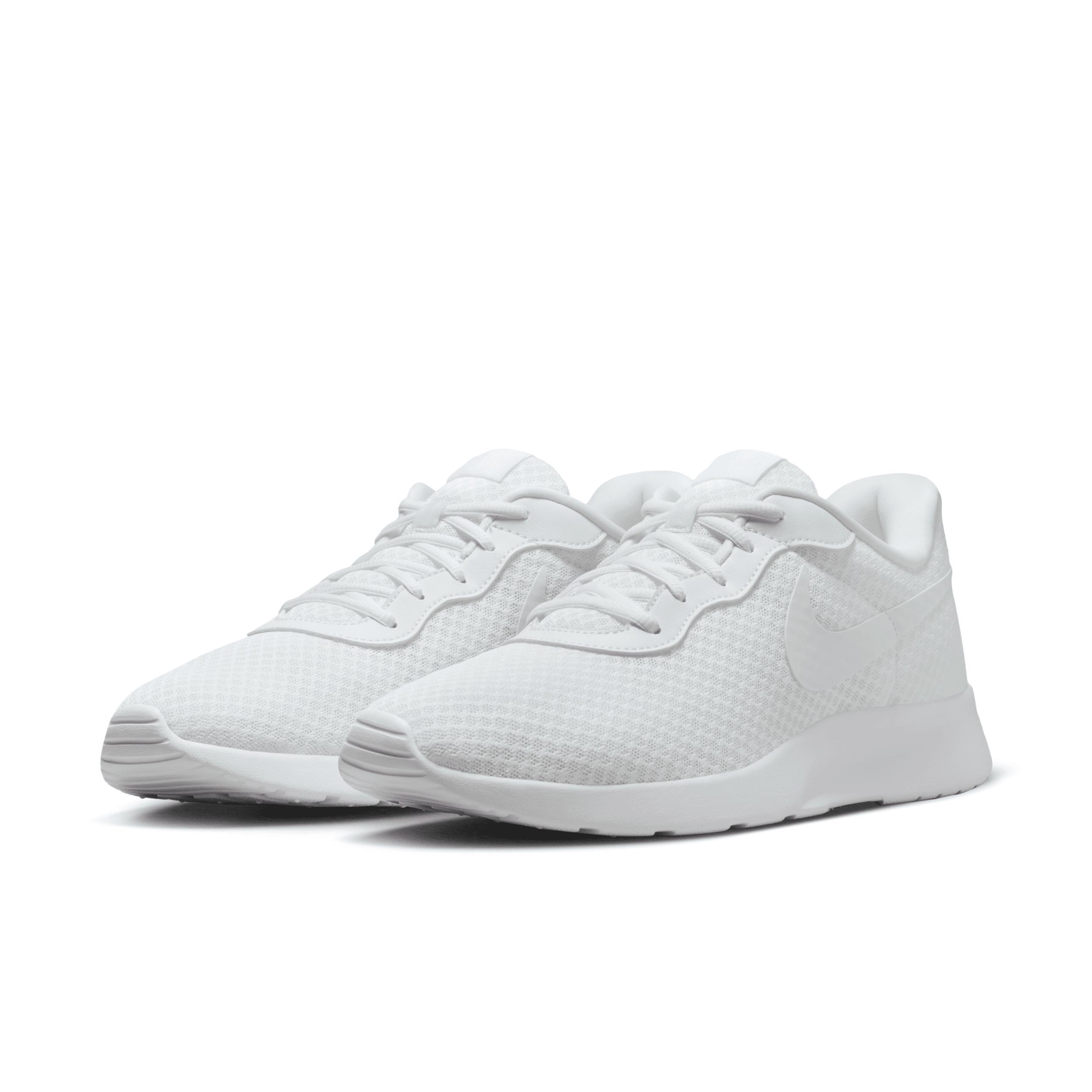 Nike Men's Tanjun EasyOn Shoes Product Image