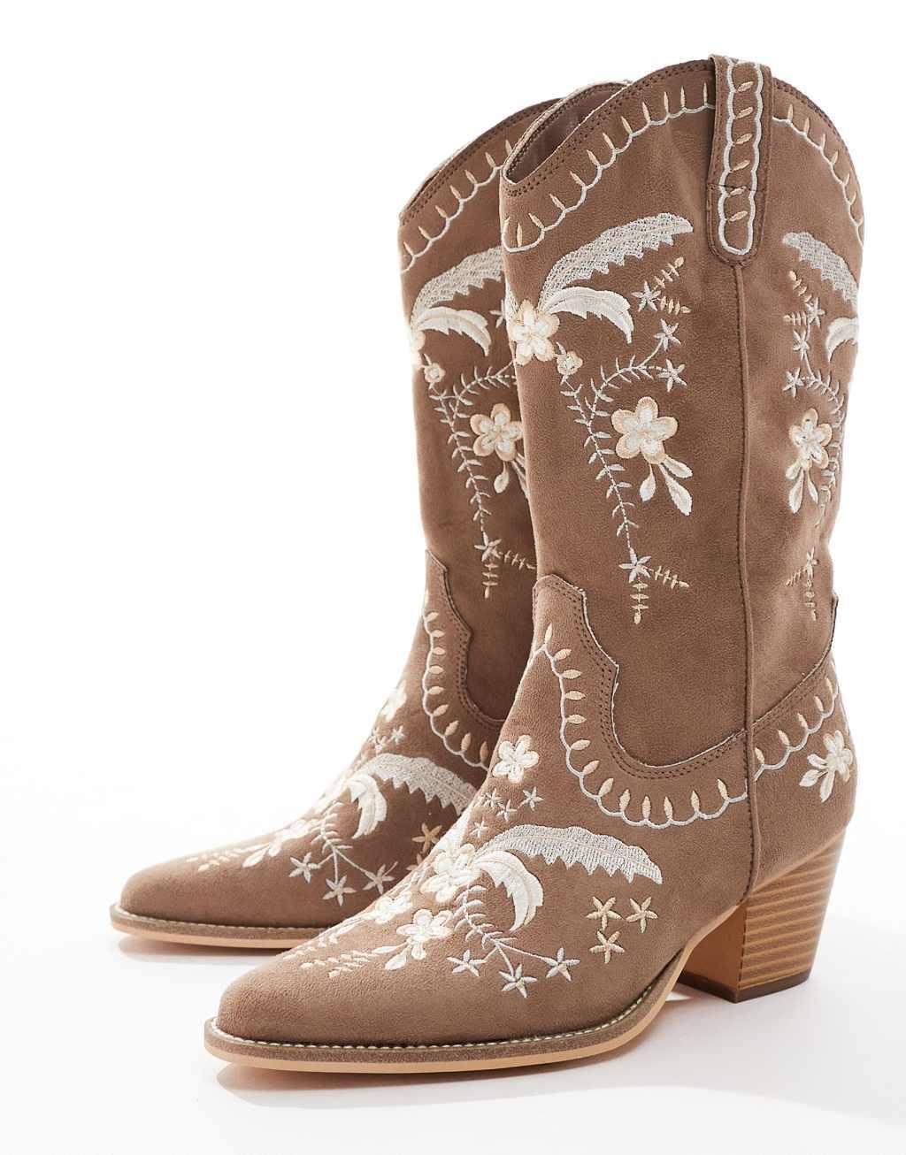 Glamorous embroidered western boots in tan Product Image