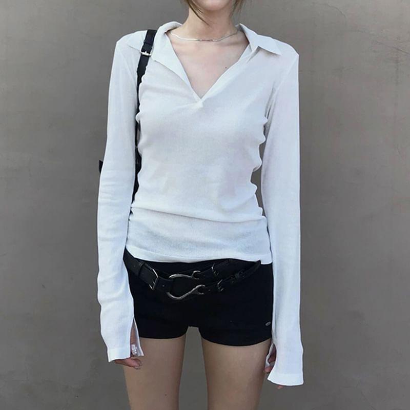 Long Sleeve V-Neck Collar Plain Loose-Fit Knit Top Product Image