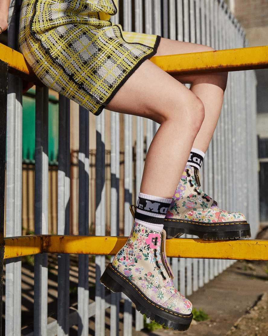 Dr Martens Sinclair flatform boots Product Image