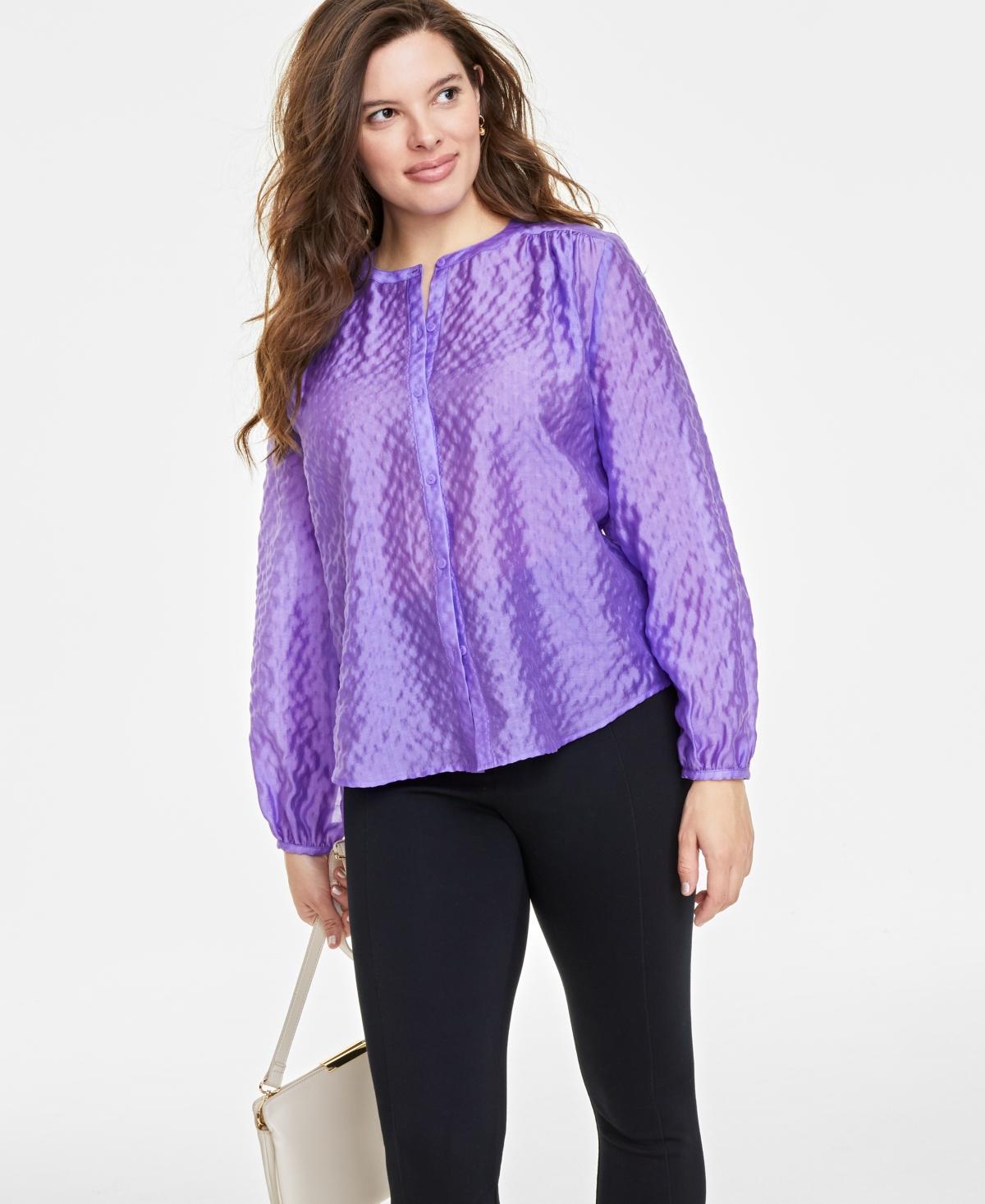 On 34th Womens Solid Seersucker Shirt, Created for Macys Product Image