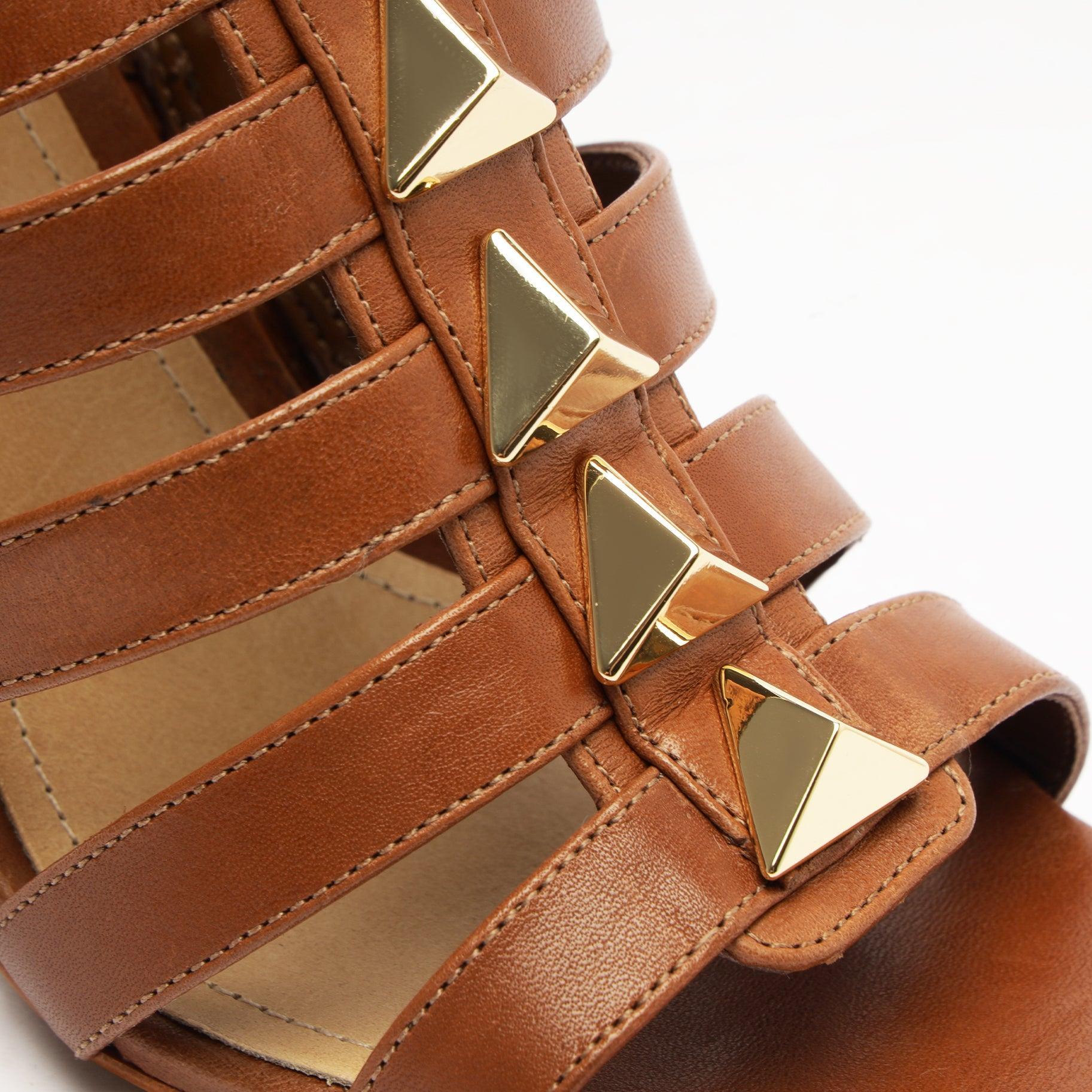 Kyrie Leather Sandal Female Product Image