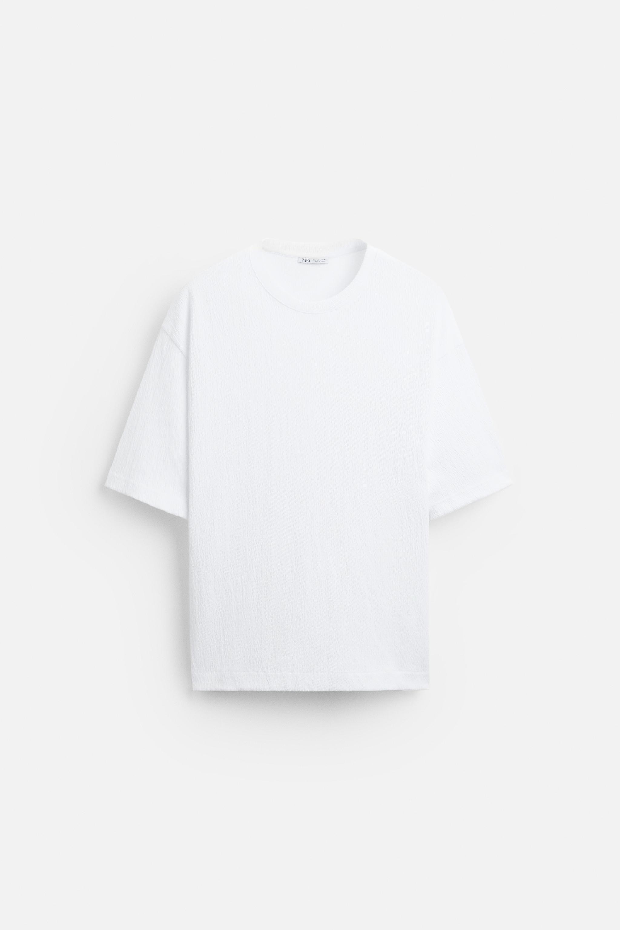 TEXTURED T-SHIRT Product Image