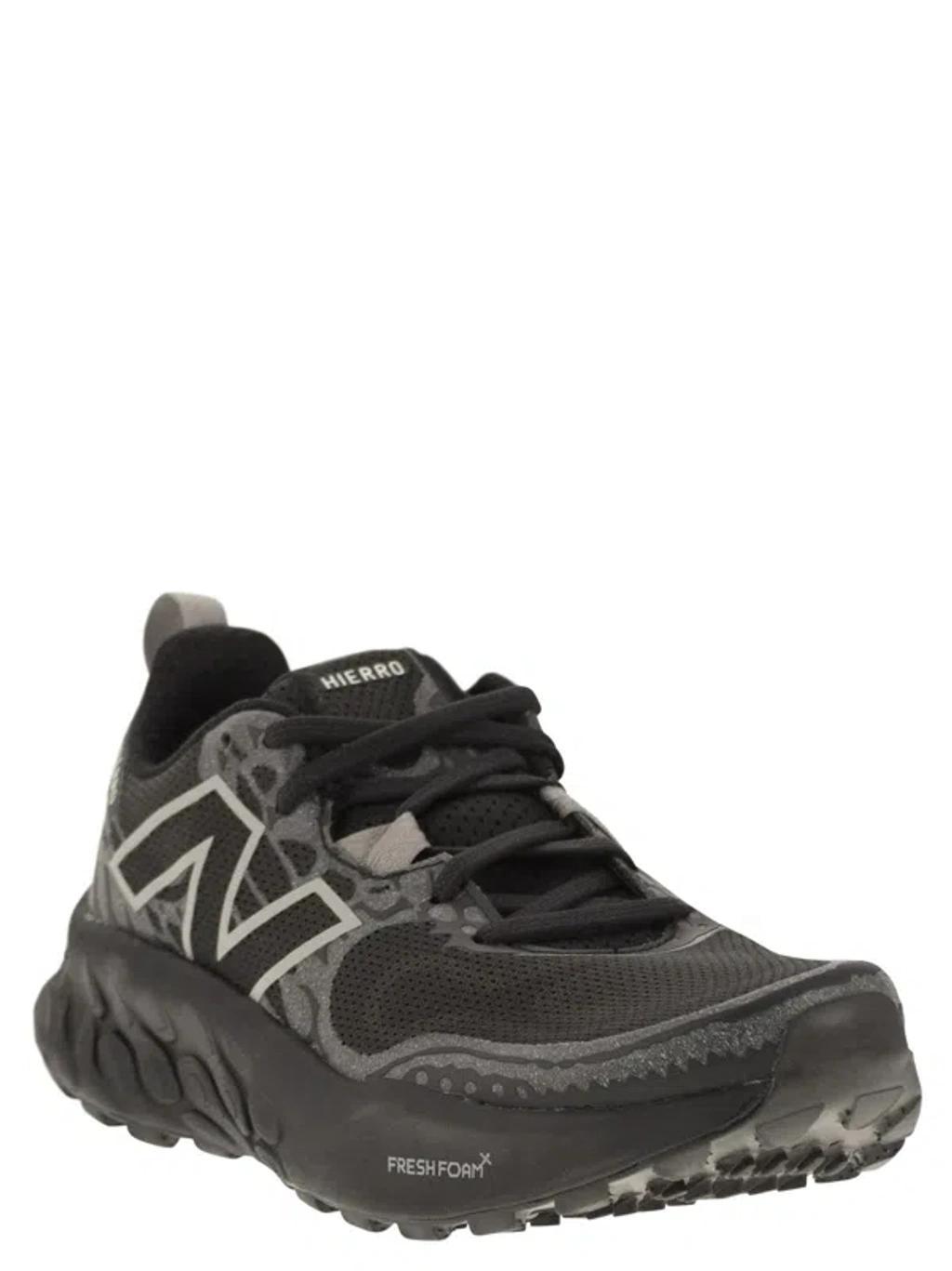 NEW BALANCE Sneakers Black Product Image