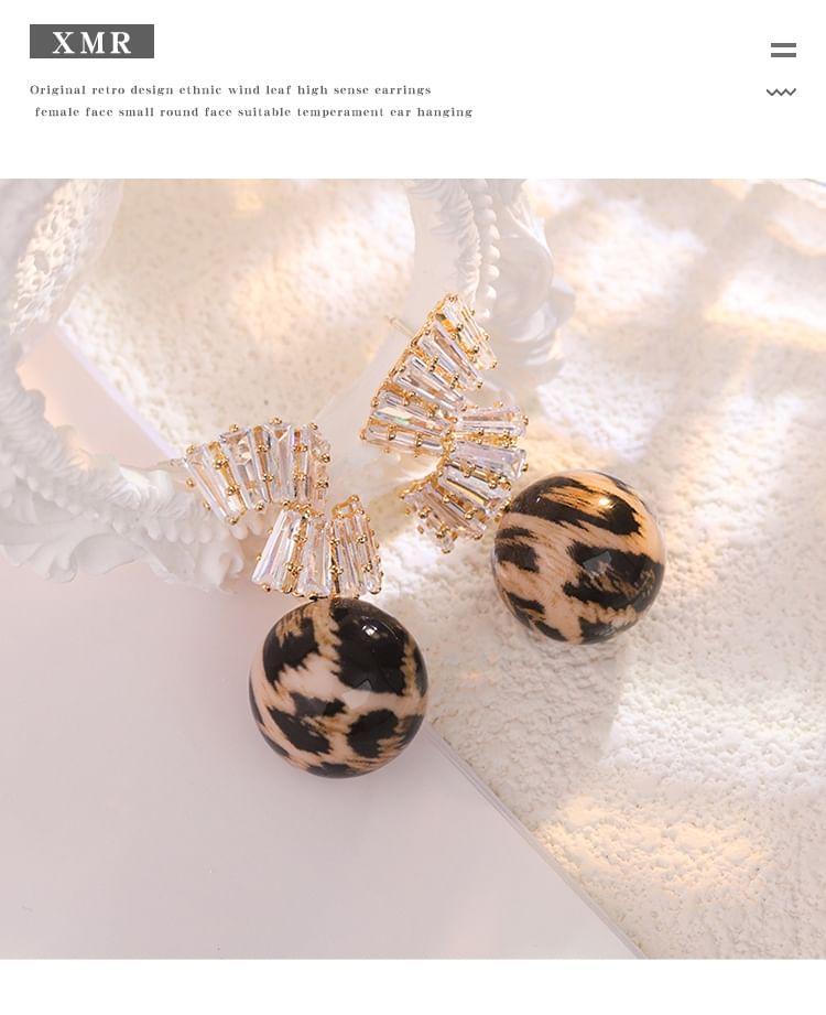 Leopard Print Bead Rhinestone Drop Earring Product Image