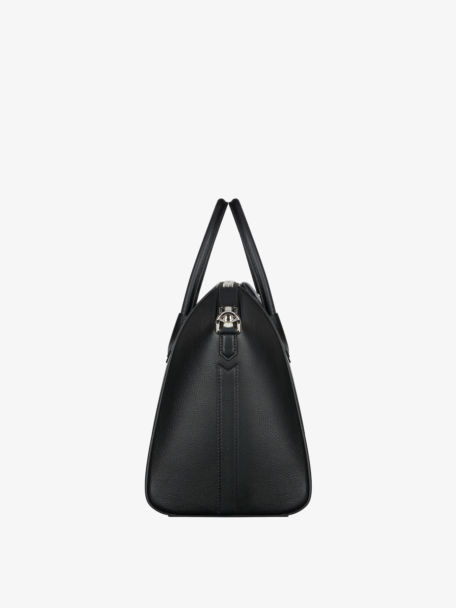 Medium Antigona bag in grained leather Product Image