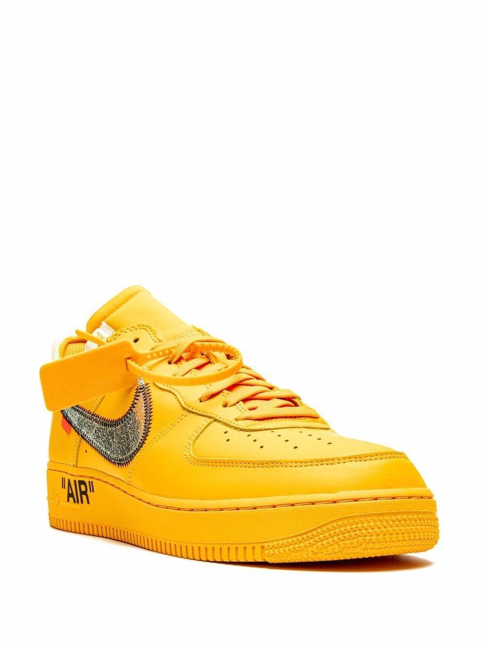 Air Force 1 Low "university Gold" Sneakers In Yellow Product Image