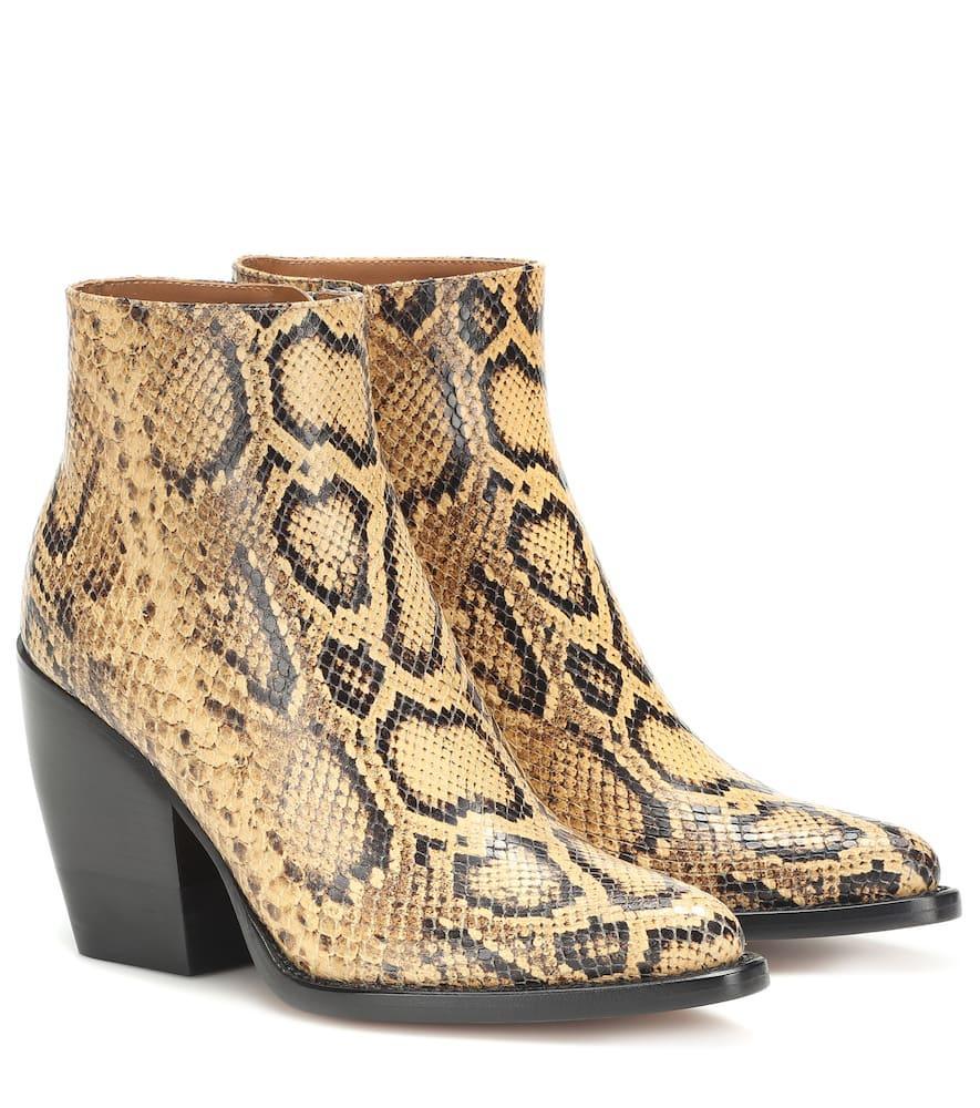 CHLOÉ Rylee Snake-effect Leather Boots In Yellow Product Image