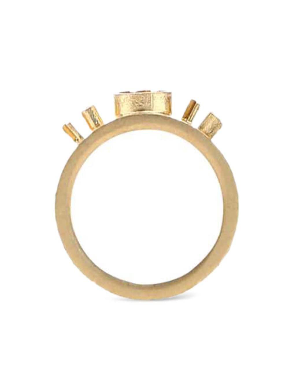 Embossed Band Ring In Gold Product Image