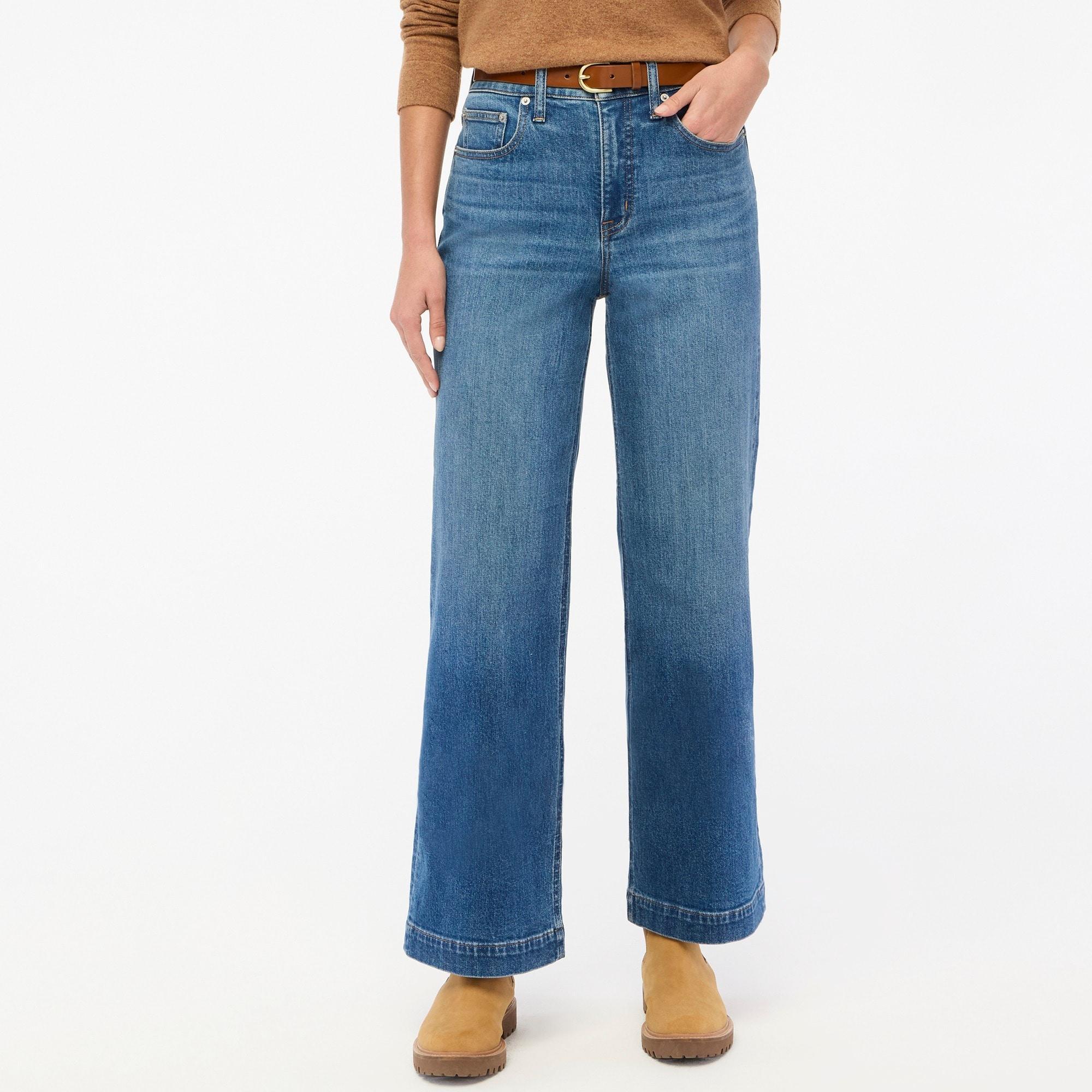 Classic wide-leg jean in all-day stretch Product Image