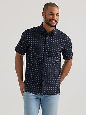 Men's Extreme Motion All Purpose Short Sleeve Floral Button Down Shirt | Men's Tops | Lee® Product Image