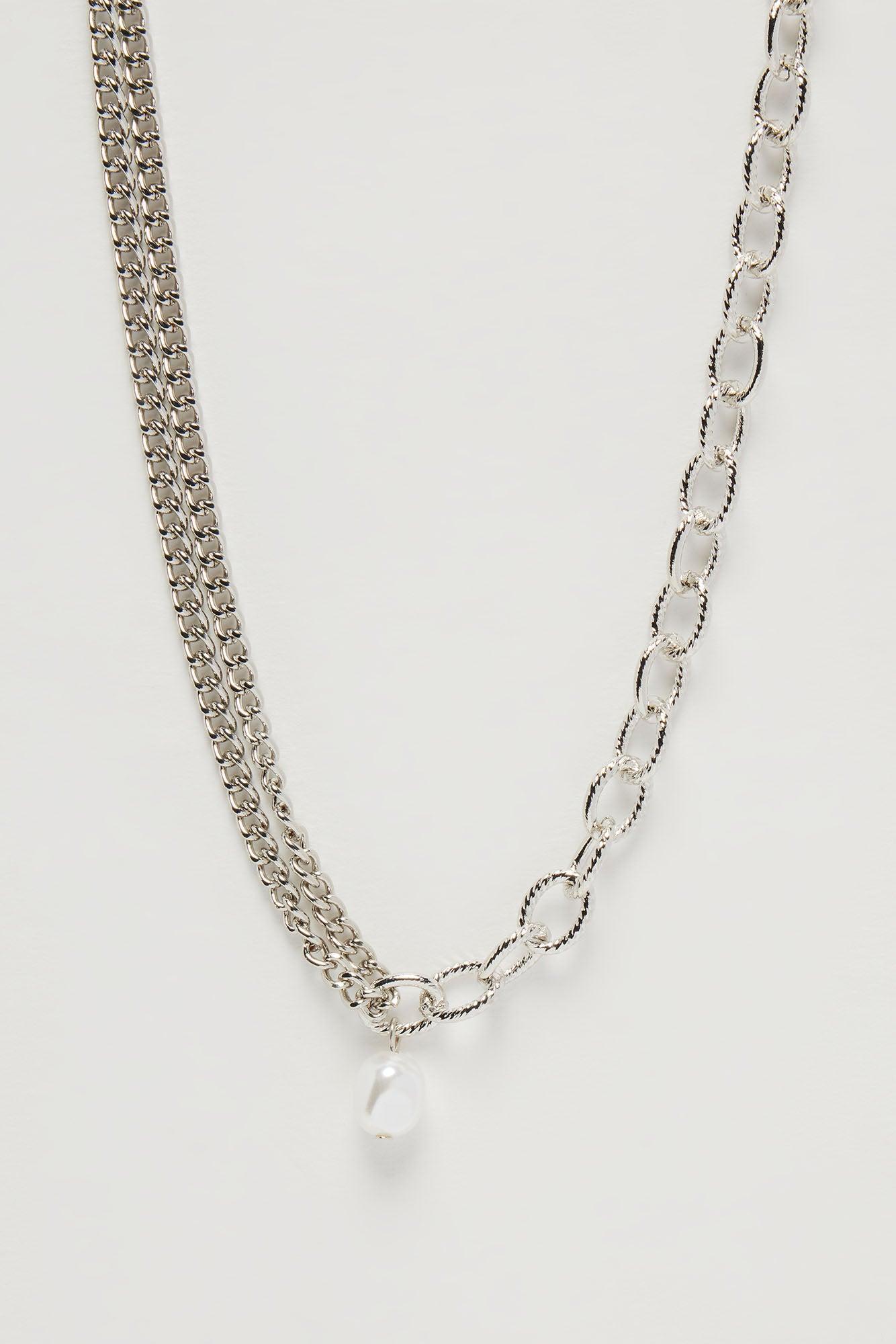 Won't Loose Me Necklace - Silver Product Image