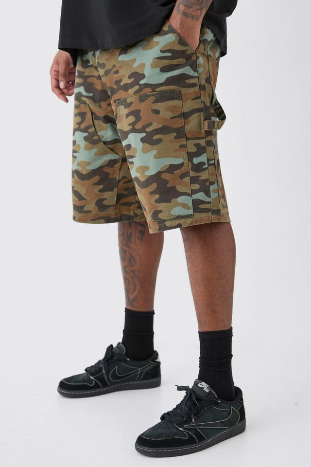 Plus Fixed Waist Camo Twill Carpenter Short | boohooMAN USA Product Image