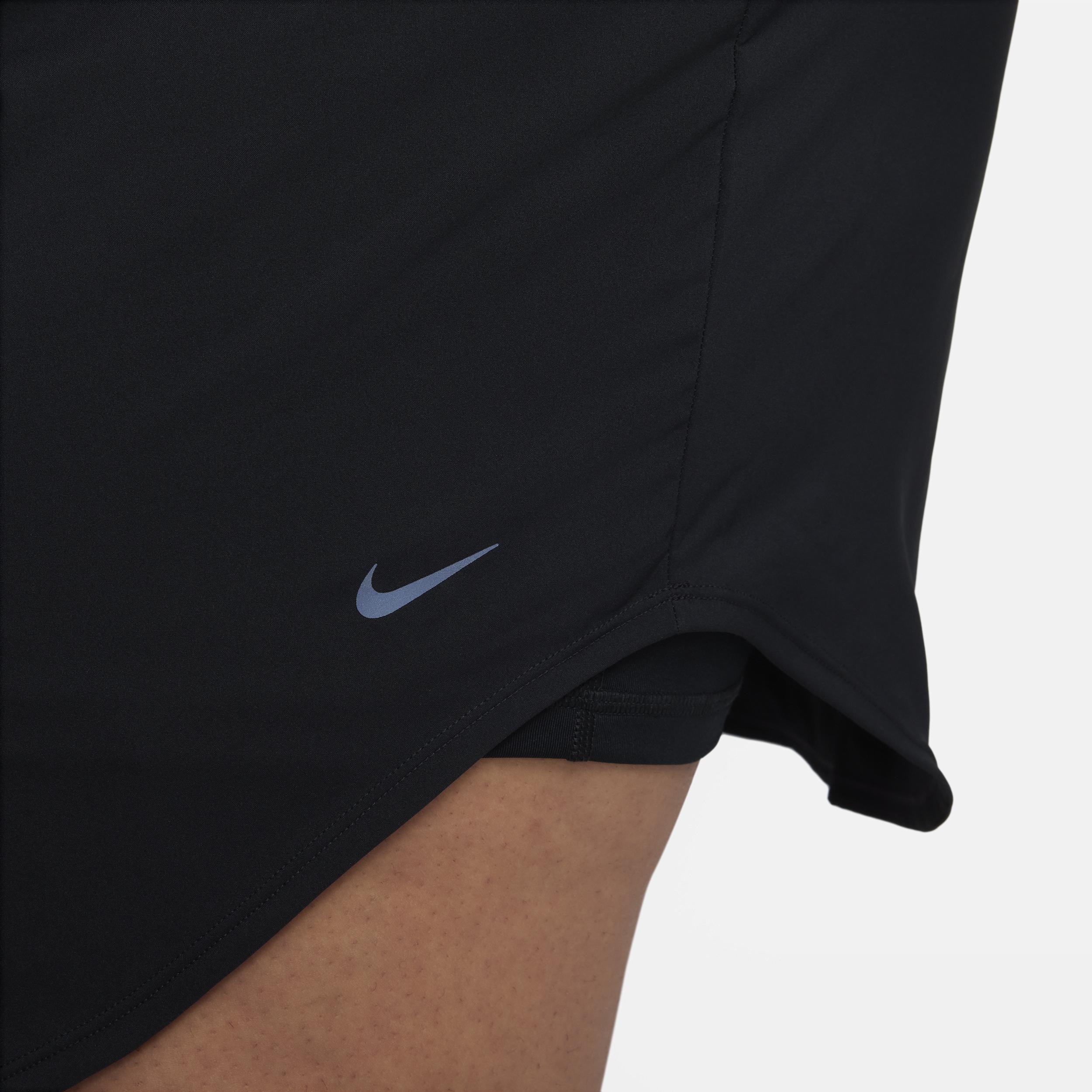 Nike One Women's Dri-FIT Ultra High-Waisted Skort (Plus Size) Product Image