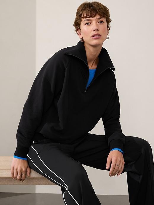 Easy Fleece 1/4 Zip Sweatshirt Product Image