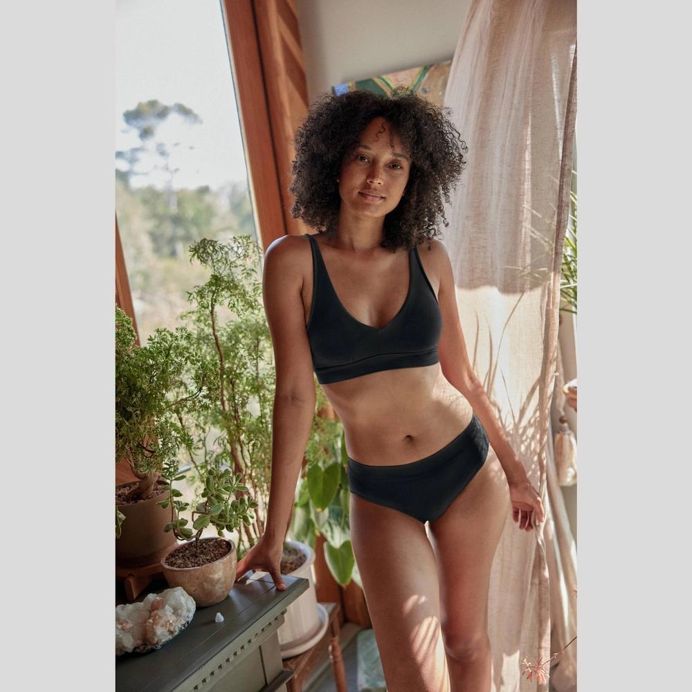 Jockey Generation™ Women's Recycled Seamfree Smoothing Bralette - Black L: Eco-Friendly, Molded Cups, Wide Underband Product Image