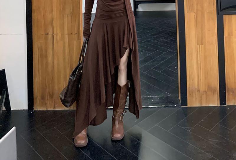 Long-Sleeve One-Shoulder Plain T-Shirt / High Waist Asymmetrical Maxi A-Line Skirt / Scarf / Set Product Image