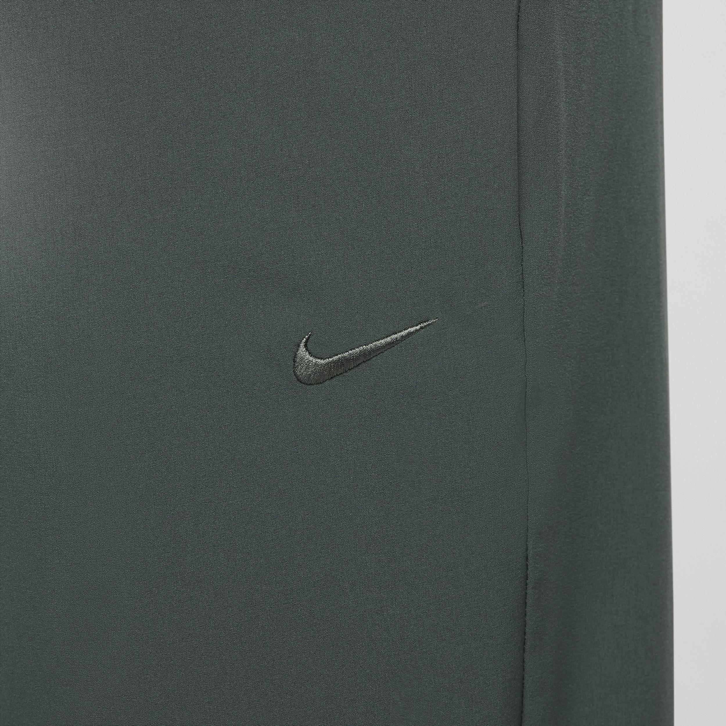 Nike Men's Unlimited Dri-FIT Tapered Leg Versatile Pants Product Image