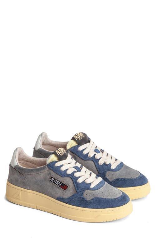 AUTRY Medalist Low Sneaker Product Image