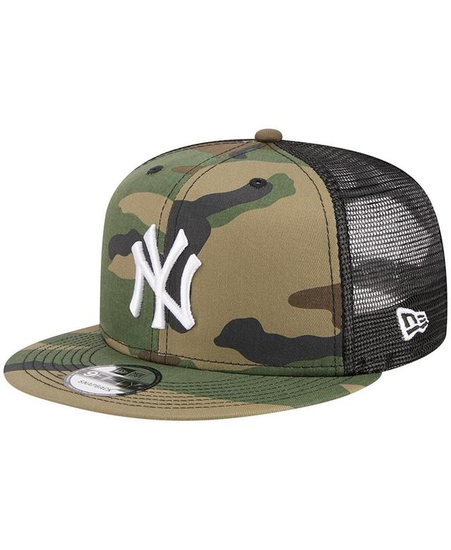 Men's New Era Camo New York Yankees Woodland Camo Trucker 9FIFTY Snapback Hat Product Image