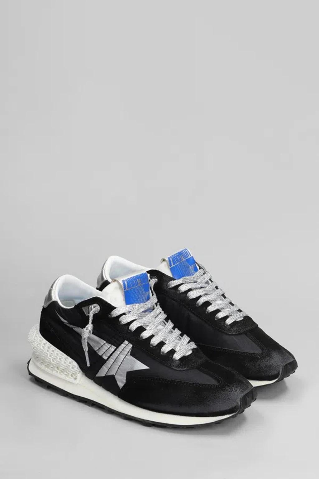 Running Marathon M2000 Sneakers In Black Product Image