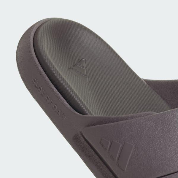 Znscape Sandals Product Image