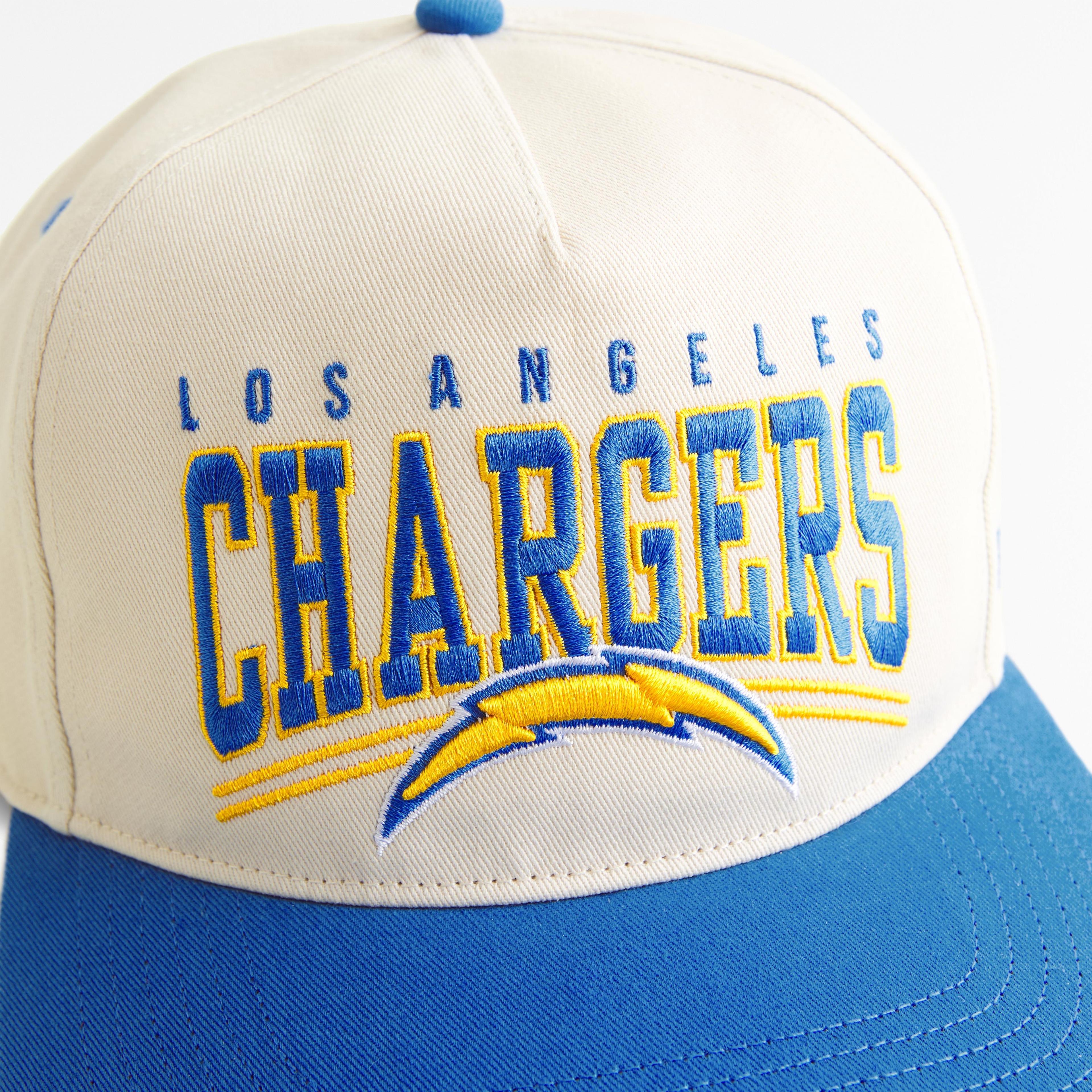 Los Angeles Chargers Snapback Hat Product Image