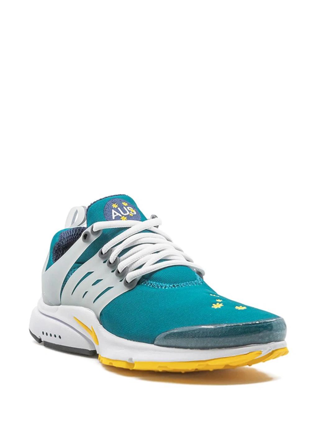 Air Presto Textile Trainers In Blue Product Image