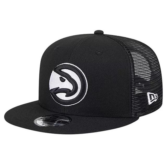 Mens New Era Atlanta Hawks Evergreen 9FIFTY Trucker Snapback Hat Product Image