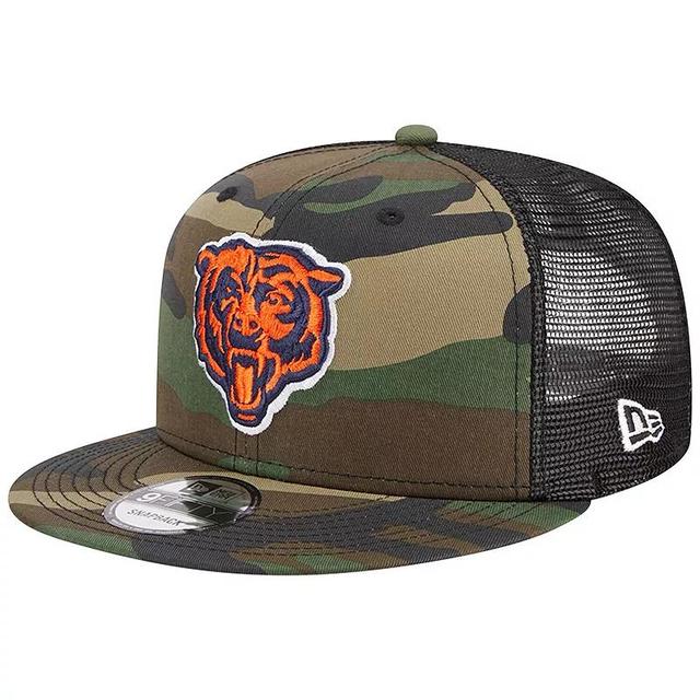 Mens New Era Camo Chicago Bears Alternate Logo Main Trucker 9FIFTY Snapback Hat Product Image