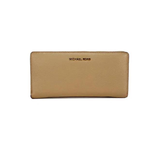 MICHAEL KORS Jet Set Travel Large Camel Leather Continental Wristlet Wallet In Beige Product Image