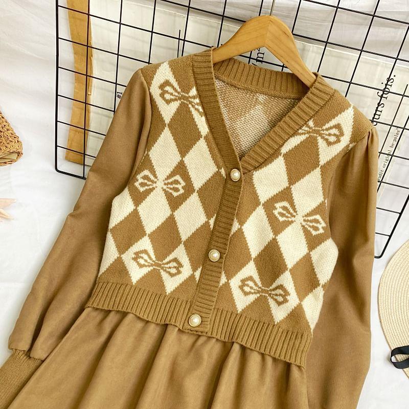 Long-Sleeve V-Neck Argyle Panel Midi A-Line Dress Product Image