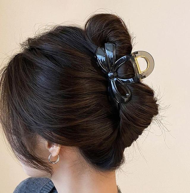 Bow Hair Claw Clip Product Image