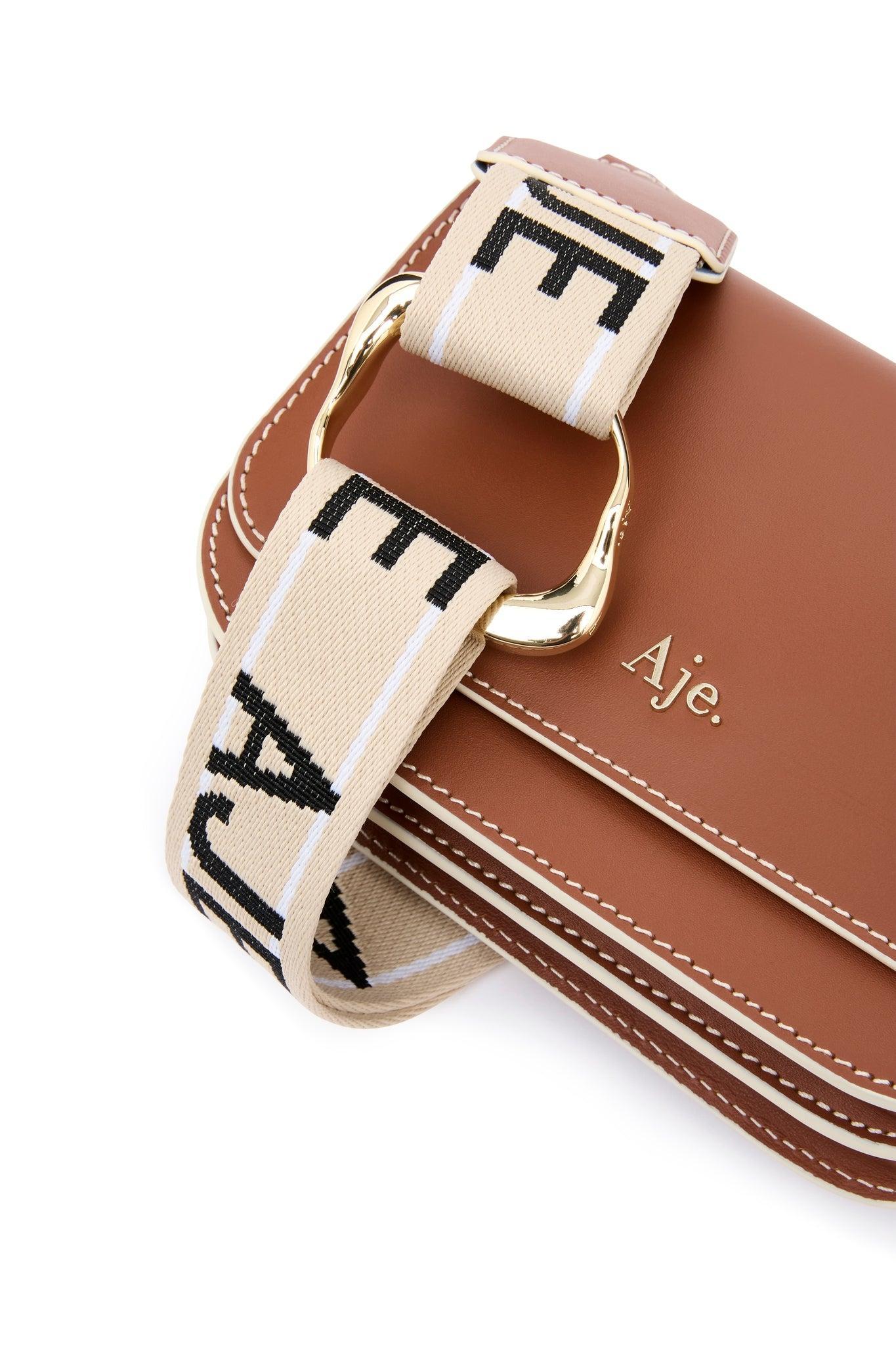 Nova Crossbody Bag Product Image