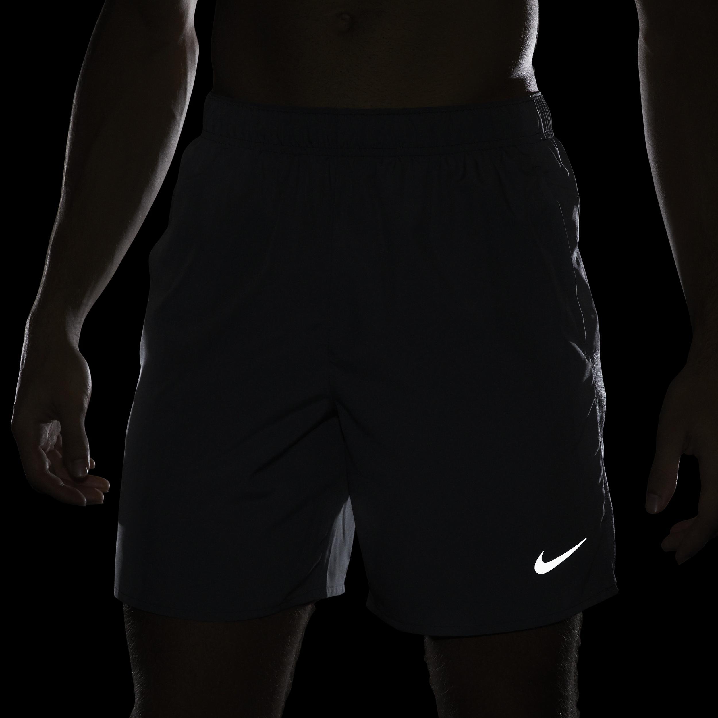 Nike Men's Challenger Dri-FIT 7" Unlined Running Shorts Product Image