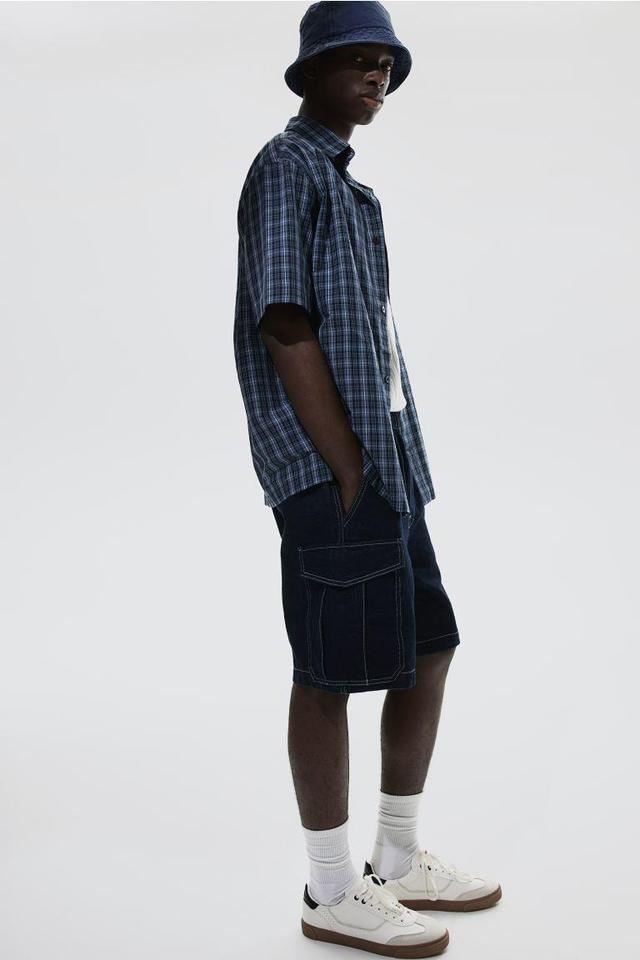 Loose Denim Cargo Shorts Product Image