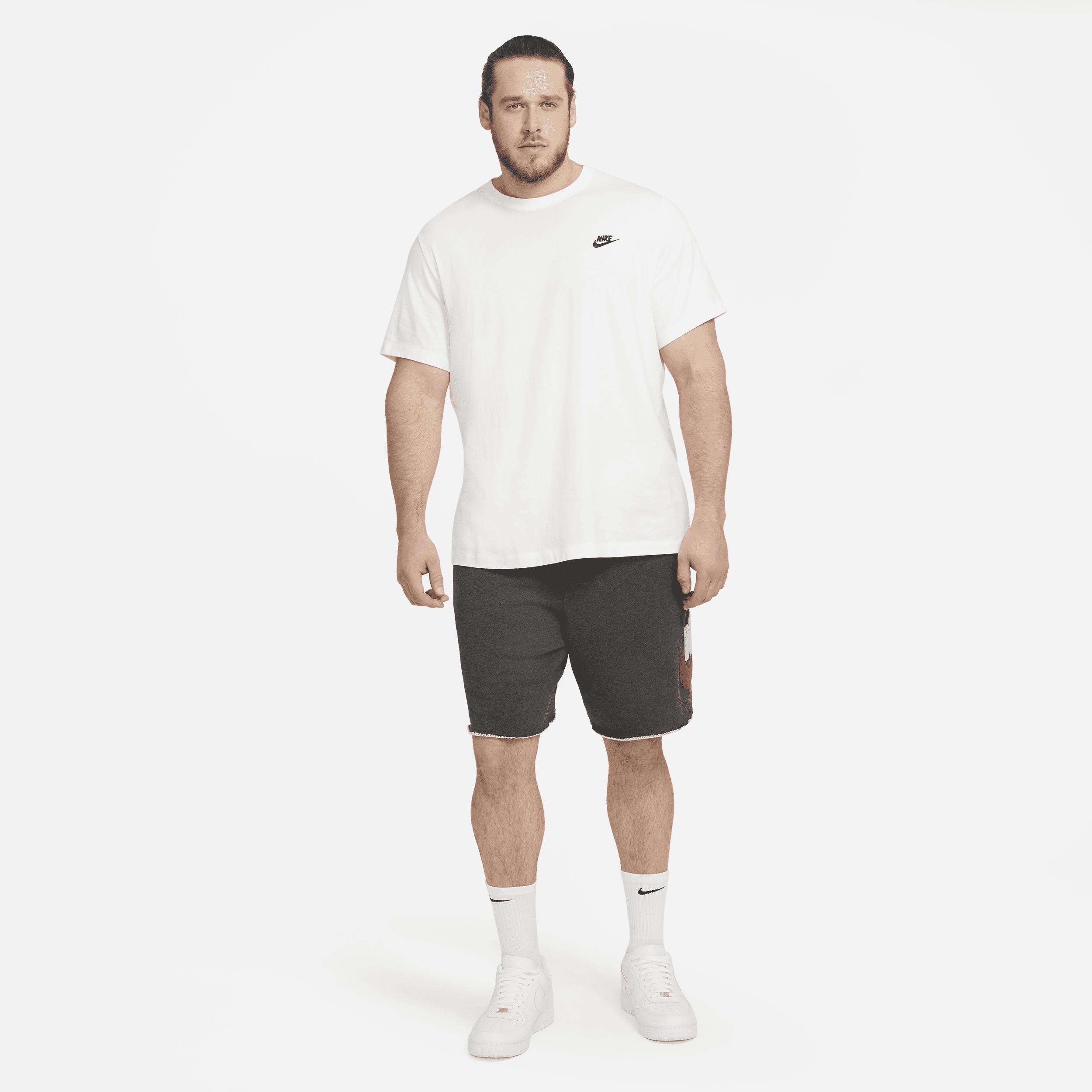 Men's Nike Sportswear Club T-Shirt Product Image