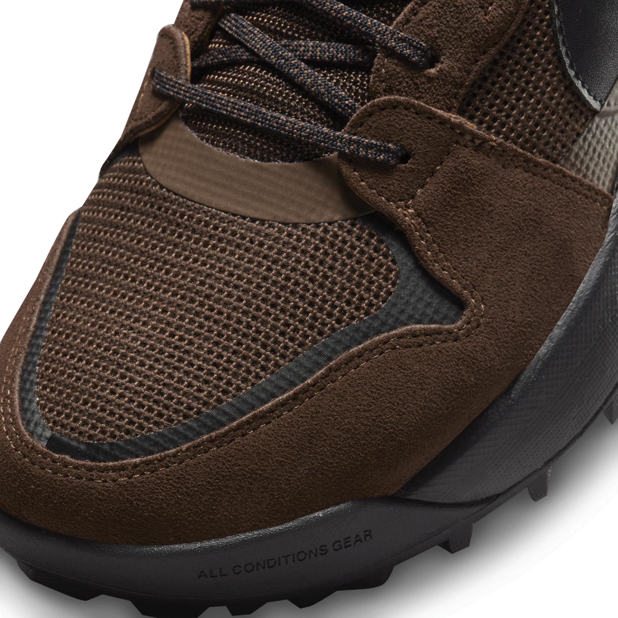 Men's Nike ACG Lowcate Shoes Product Image