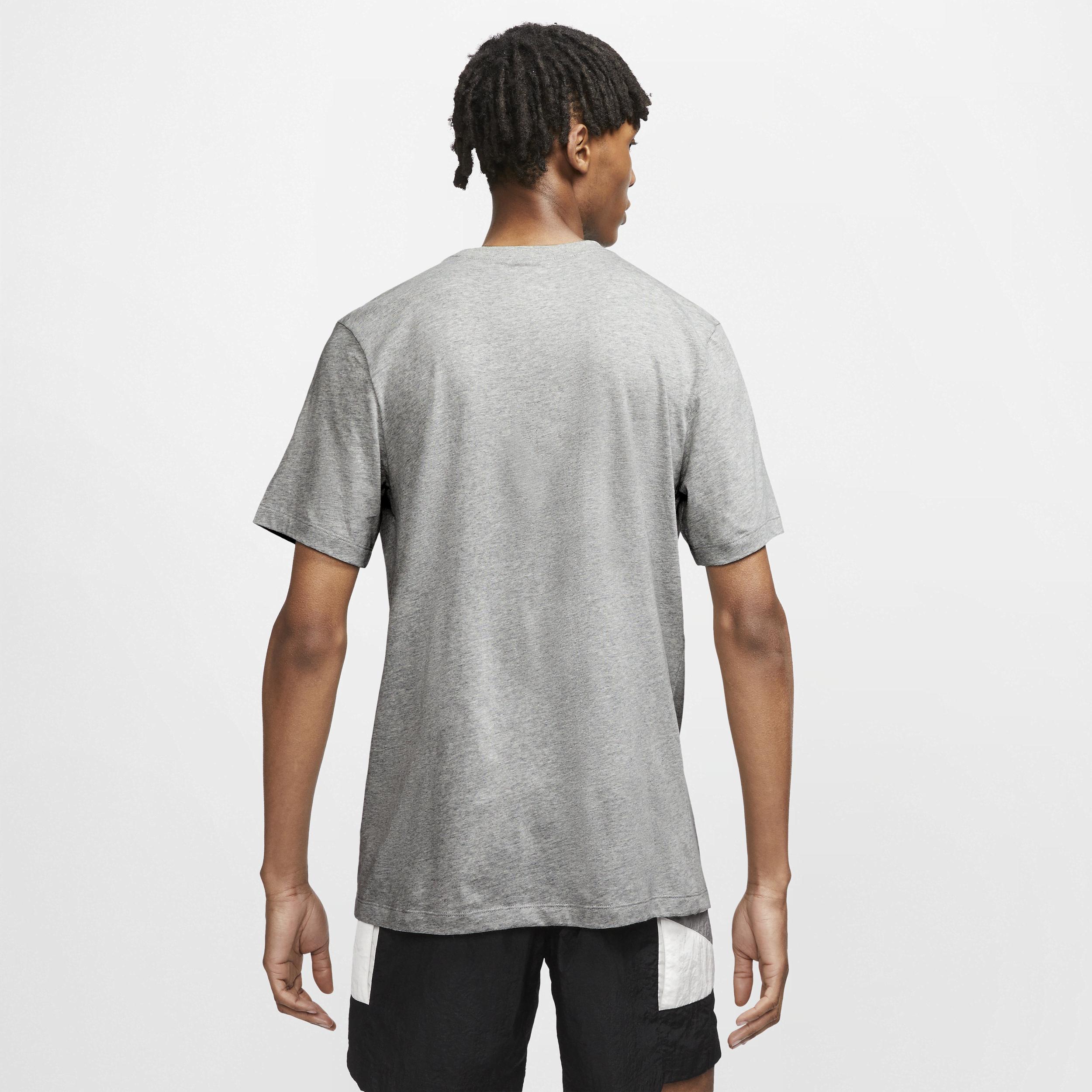 Nike Club t-shirt Product Image