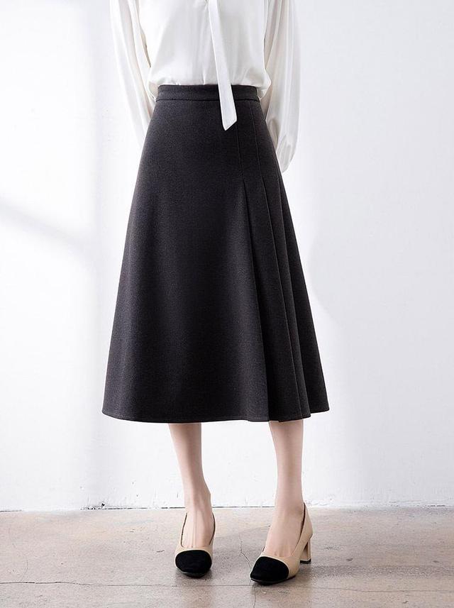 High Rise Plain Accordion Pleated Midi A-Line Skirt Product Image